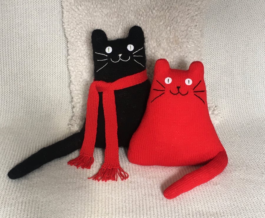 Red cat hand knitted  doll - folksy Christmas 2026
