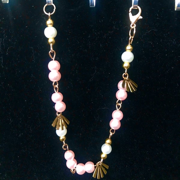 Gold Bracelet Featuring Glossy Vibrant Glass Pearls, Pink & White 