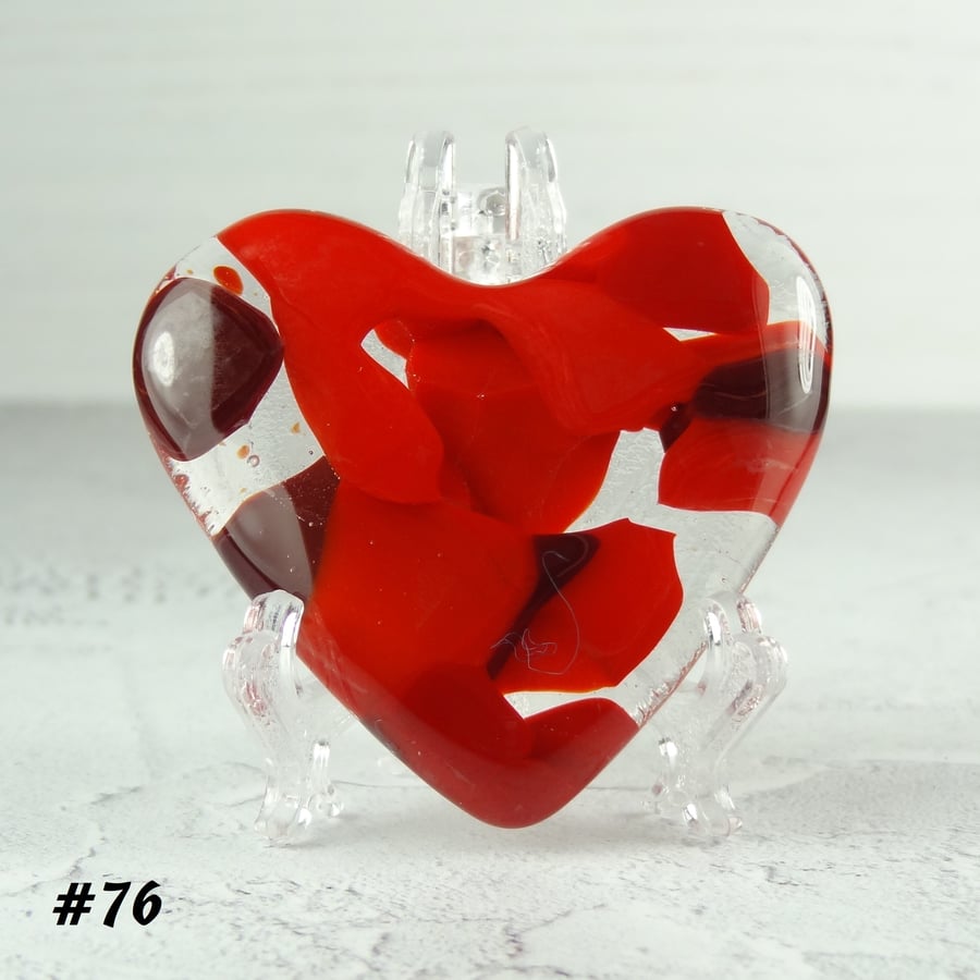 Fused glass red and clear heart pocket hug with stand 5x4.5cm (76)