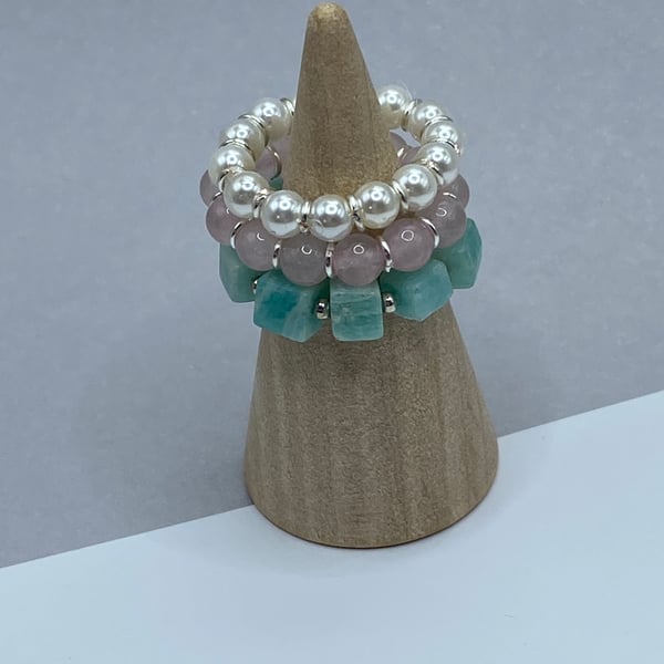 3 stretchy stacker rings with shell pearl, rose quartz and amazonite