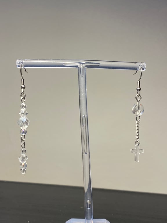 Anian - Clear Cross Asymmetrical Earrings 