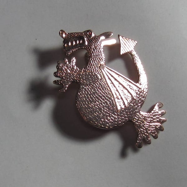 Small friendly dragon brooch