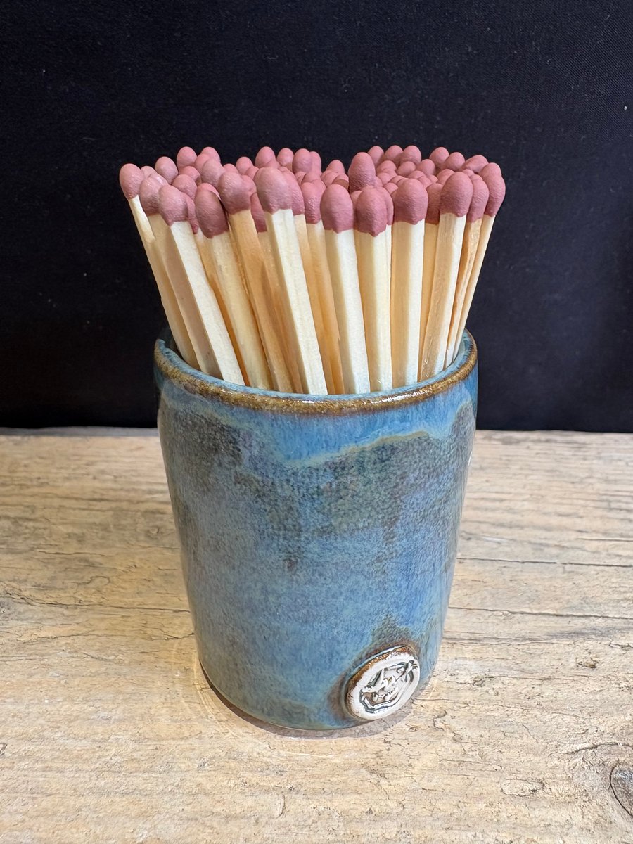 Glazed stoneware match pot with matches - stoned denim