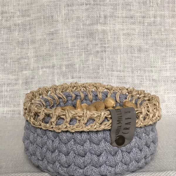 Small basket 