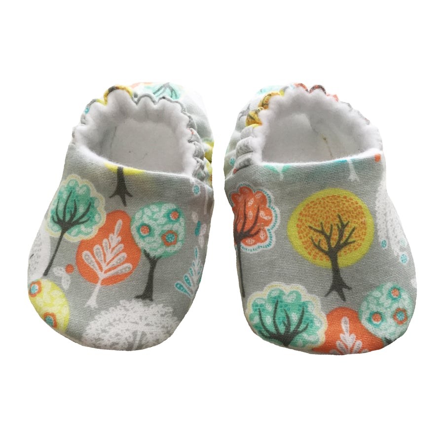 Baby Shoes First Walkers Grey WOODLAND Kids Slippers Pram Shoes Gift Idea 0-9Y