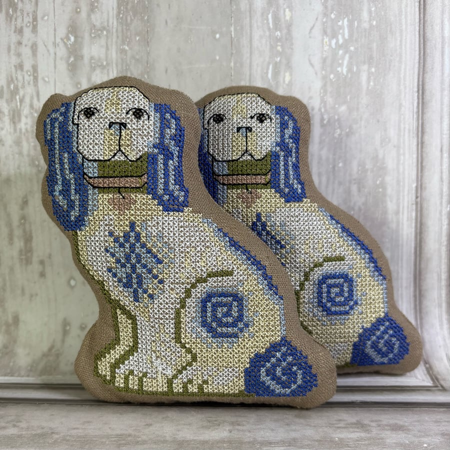 Staffordshire Dog bowl Filler by Carolee Crafts SY 20