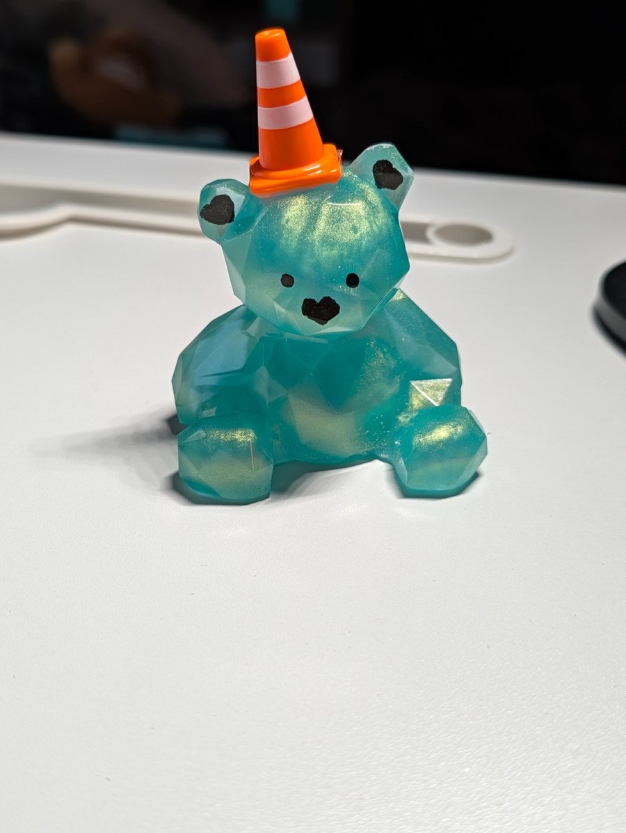 Image of Traffic cone resin bear