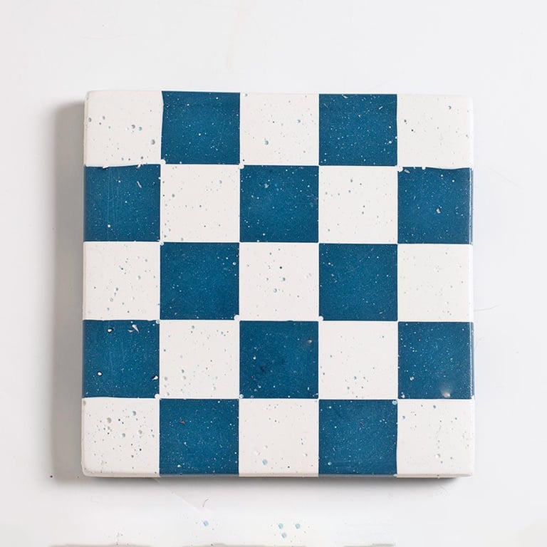 Checkered Coaster – Blue & White Jesmonite, Handmade Home Decor, Wedding gifts