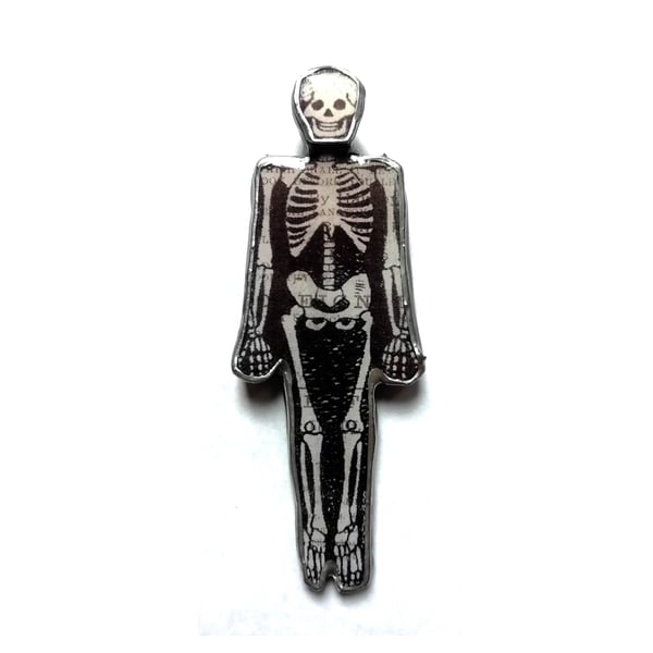 Skeleton Goth Halloween Spooky Resin Brooch by EllyMental