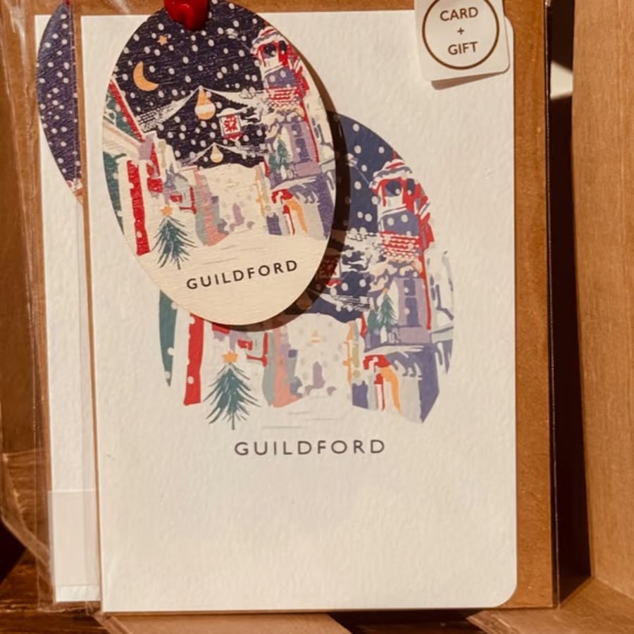 Guildford Christmas card and matching hanging wooden ornament GIFT SET (QM2699)