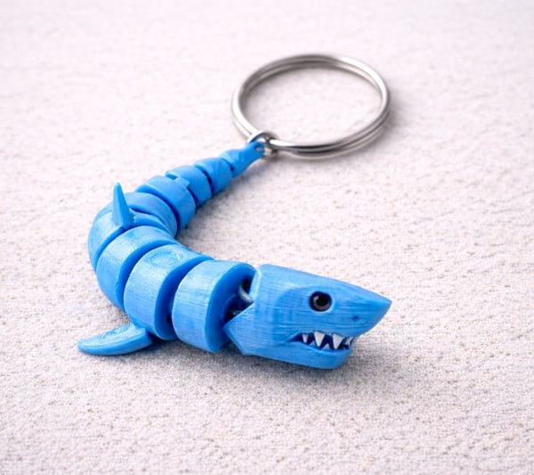 Articulated Shark Keychain – Custom 3D Printed & Handmade