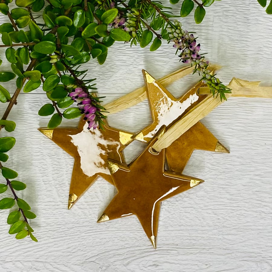 Trio of ceramic stars 
