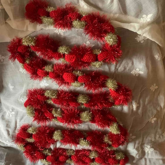 Hand knitted Christmas linked hanging decoration 