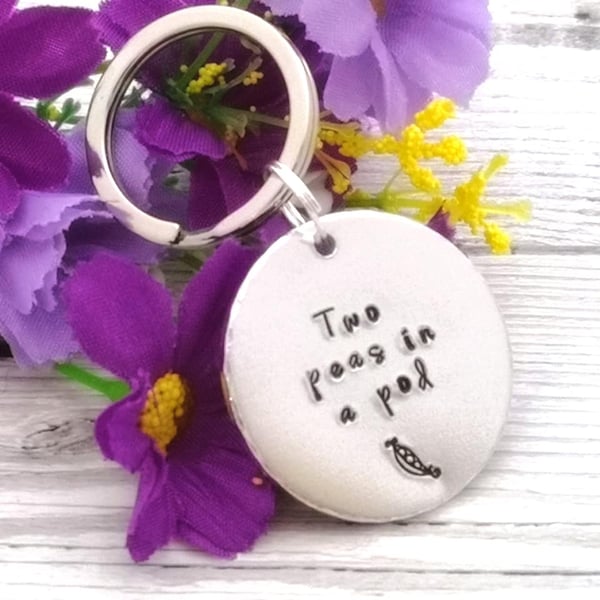 Two Peas In A Pod Keyring - Pea Pod Keychain - Best Friend Gift - New Home Gift 