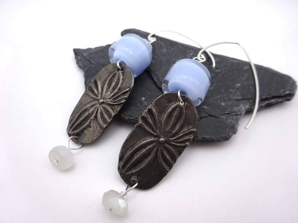 blue moonstone flowers