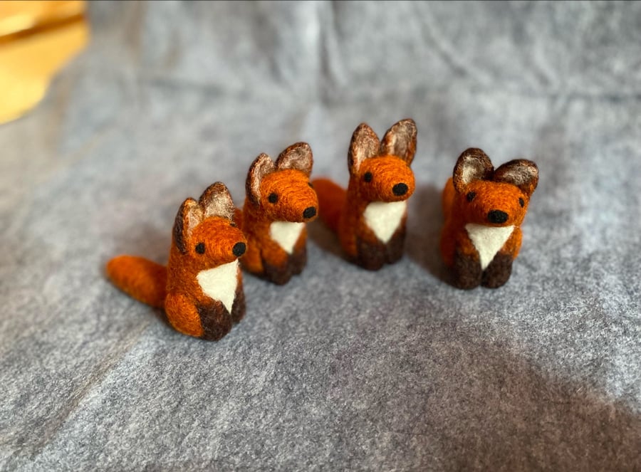 Small Needle Felted Fox