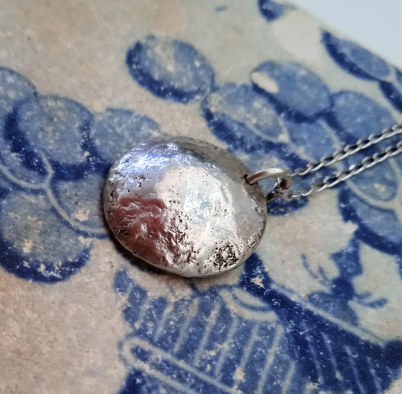 Reticulated Sterling Silver Pendant Necklace (NKSSPDRT3) - UK Free Post