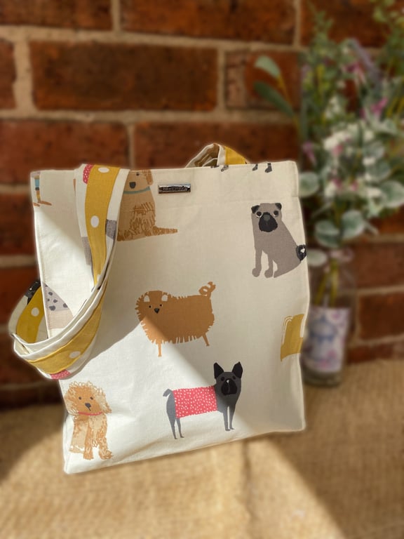 Wooffy Dogs Organiser Tote Bag