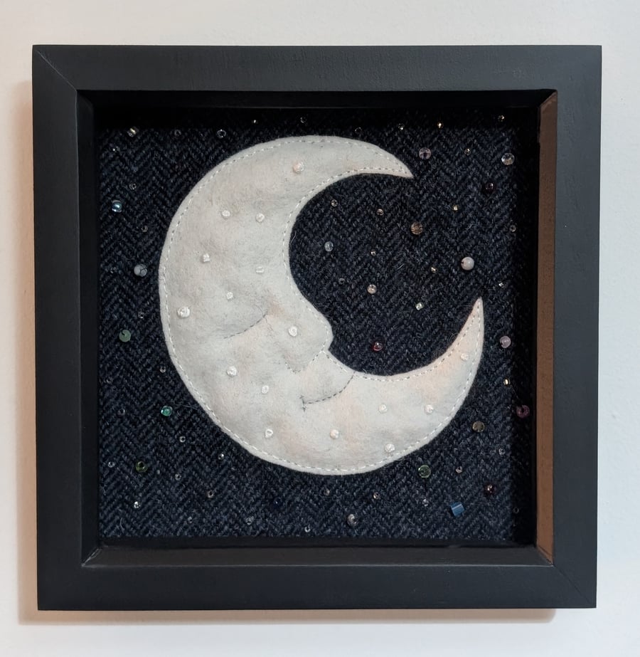 Sleepy waning crescent moon textile picture