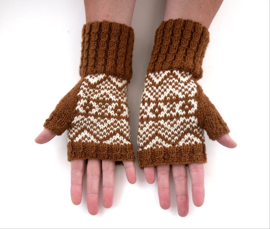 Coppery Brown & White hand knit fingerless gloves