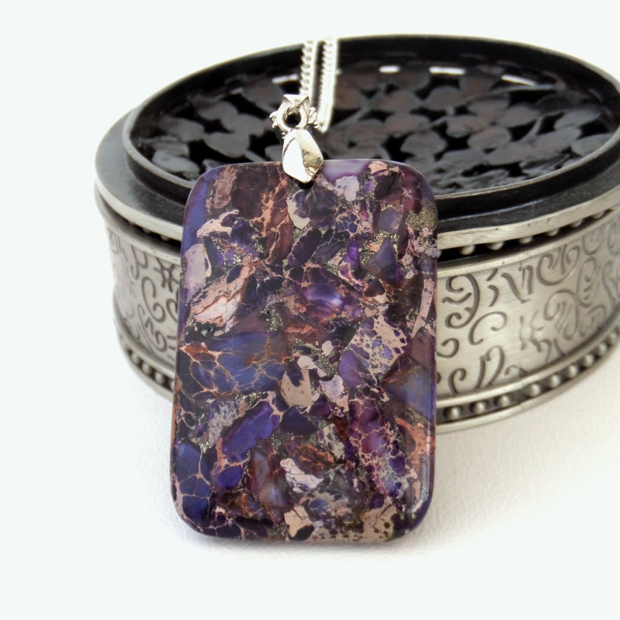 Purple jasper pendant necklace