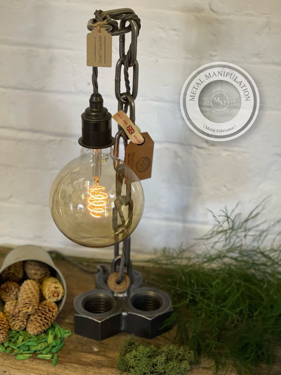 Nut Range ( large nut lamp ) 