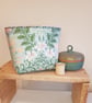 Fabric storage "basket" white lillies - Image 1