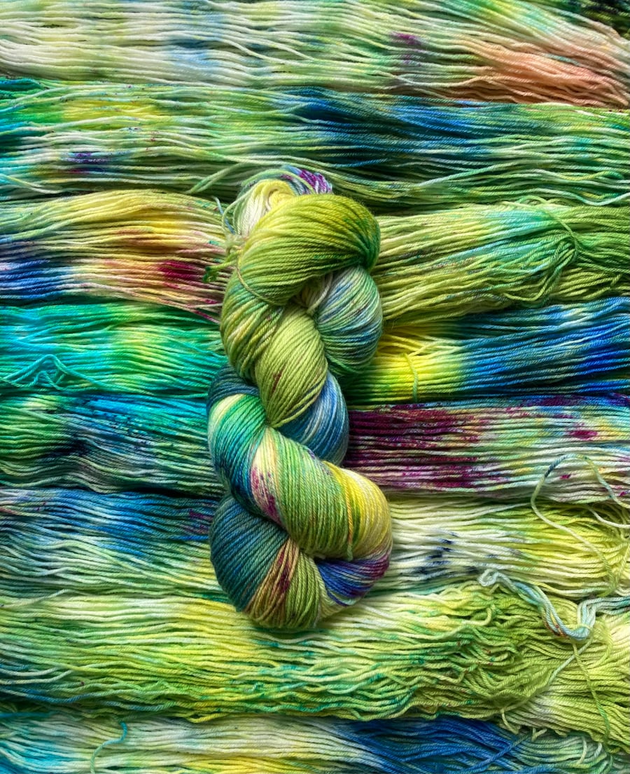 Hand dyed sock yarn 4ply Merino Nylon 100g Nymph