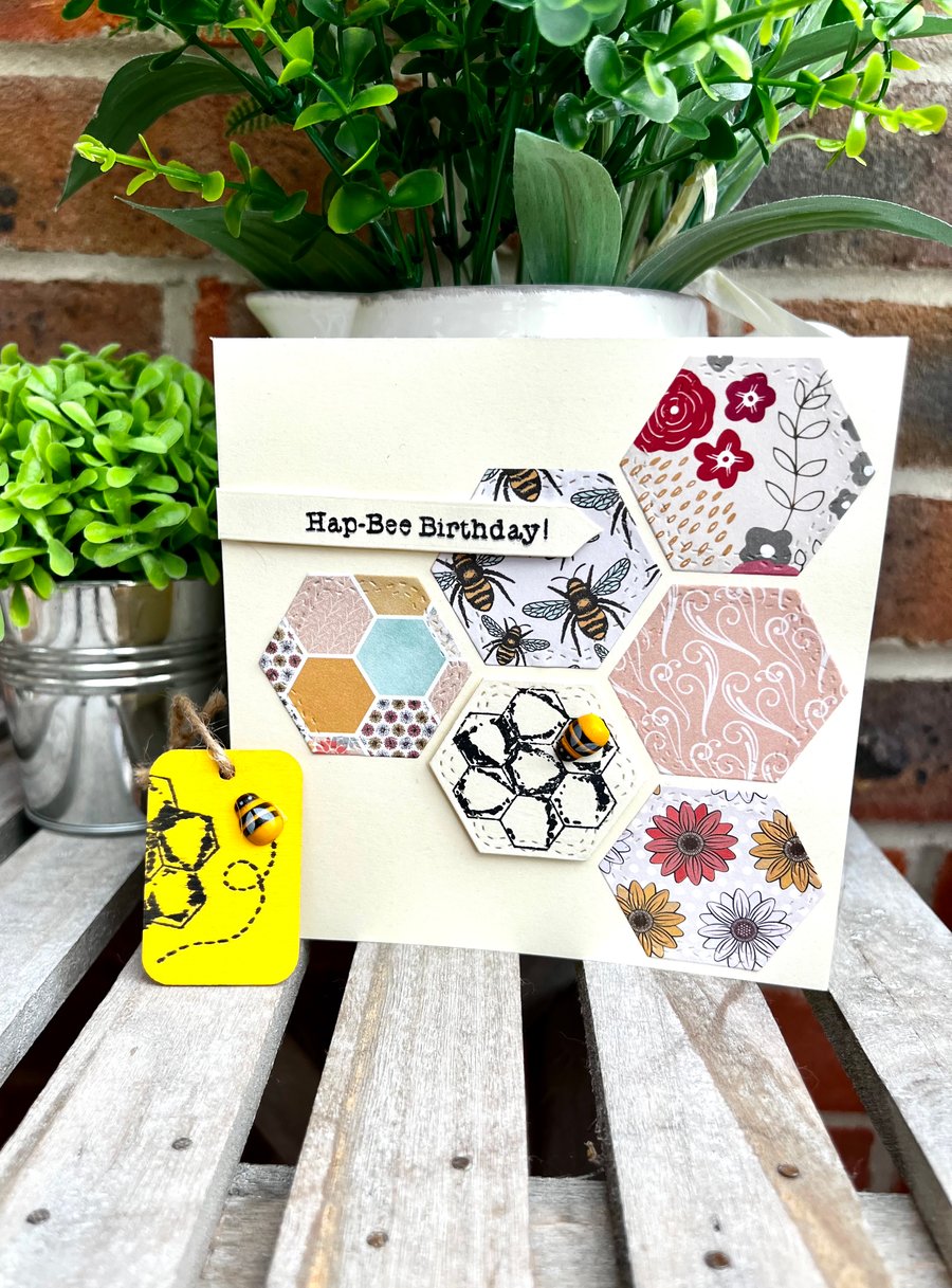 Birthday card & wooden gift tag decoration set - ‘Bee Honeycomb’