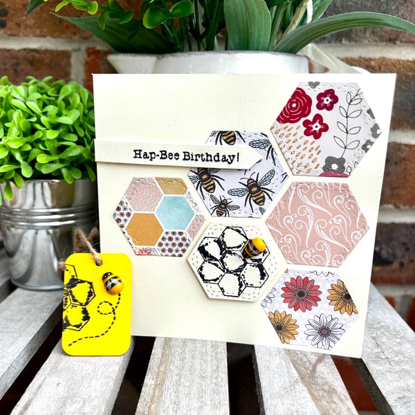 Birthday card & wooden gift tag decoration set - ‘Bee Honeycomb’
