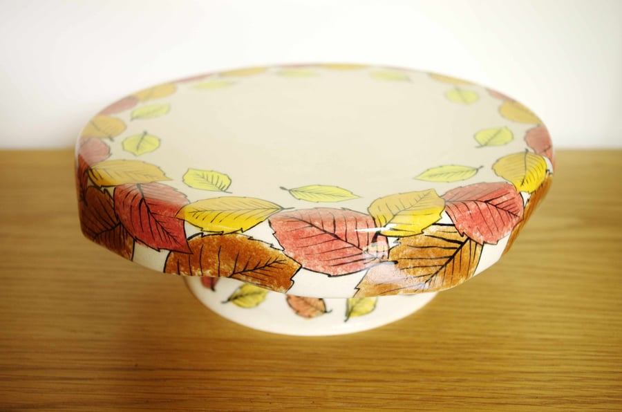 Cake stand - Autumn Beech Leaves (Circle)