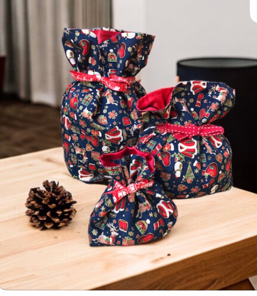 Luxury Christmas Fabric Gift Bags in Navy and Red To Wrap Xmas Presents 10x11”