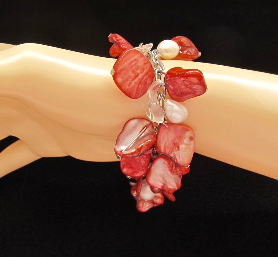 Bracelet: Red Mother of Pearl & White Potato Pearls 