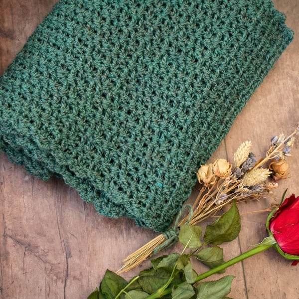 Tweed-effect Crocheted Scarf - Indoor Scarf - Beautiful textured crocheted scarf