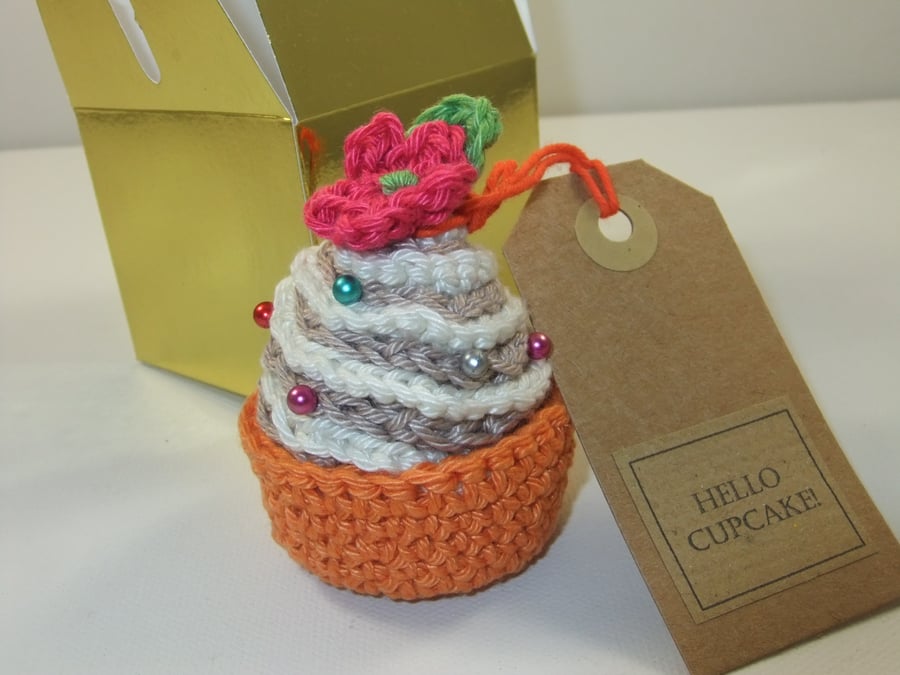 Sweet Mini Cupcake Pincushion