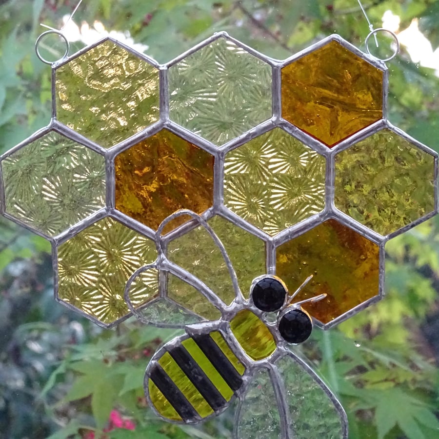 Stained Glass Bee and Honeycomb Suncatcher - Handmade Hanging Decoration