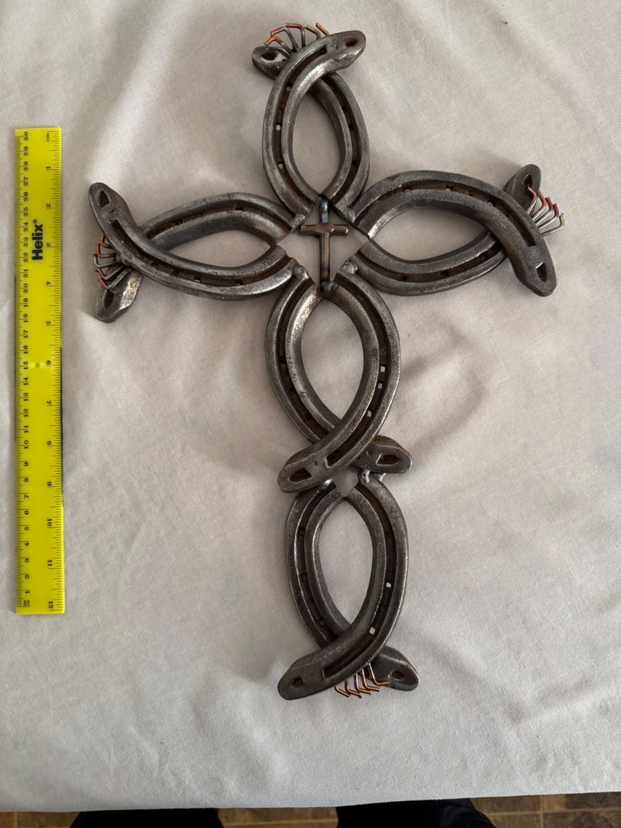 Decorative cross 