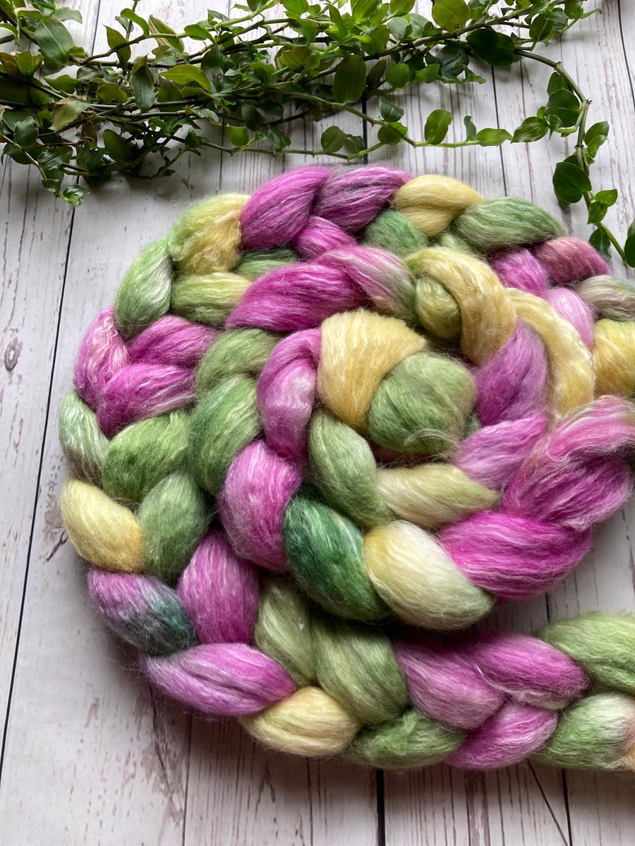 Llama blend Spinning fibre 100g Hellebores