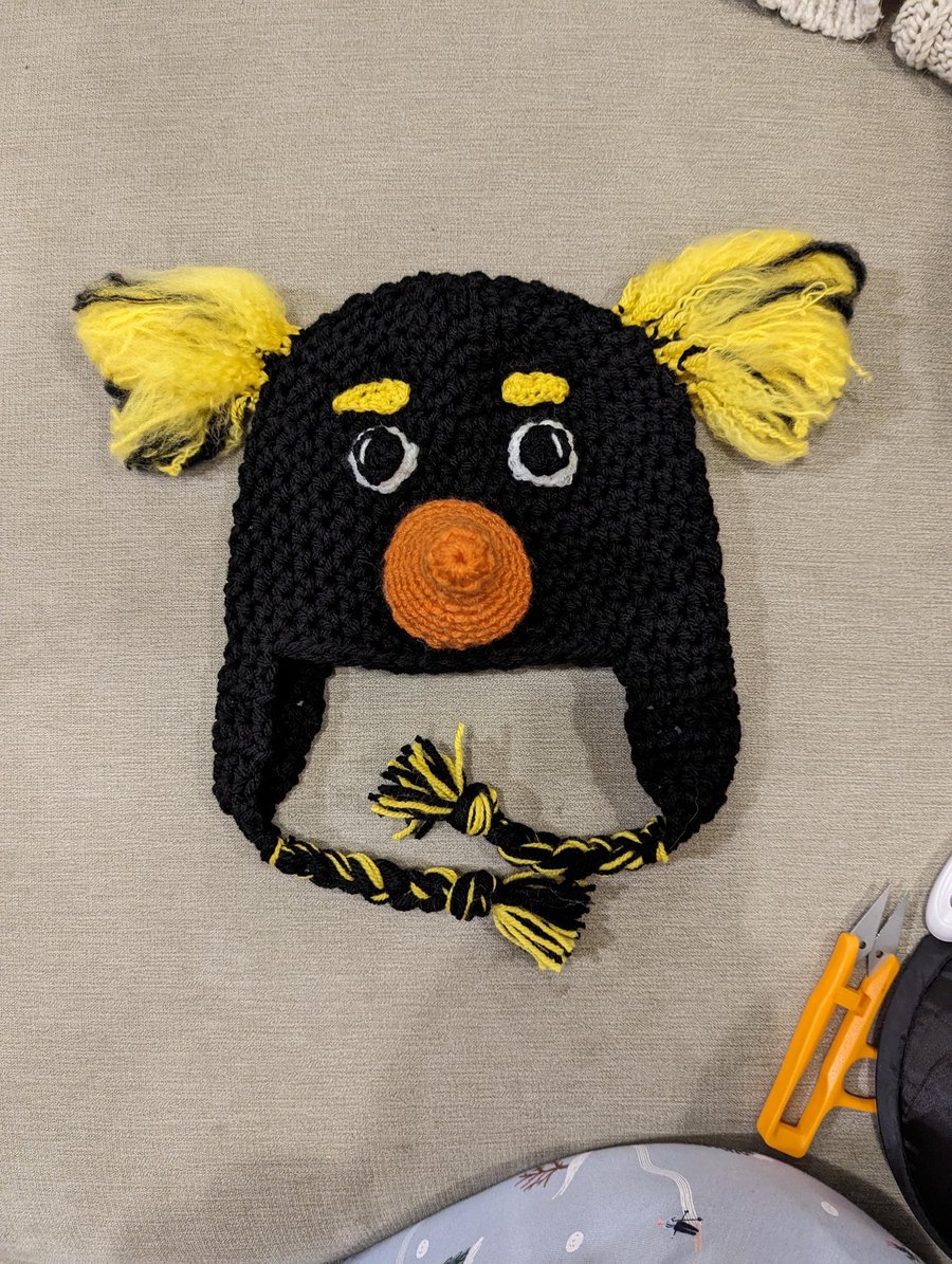 Crochet rockhopper penguin hat, toddler, child, adult sizes