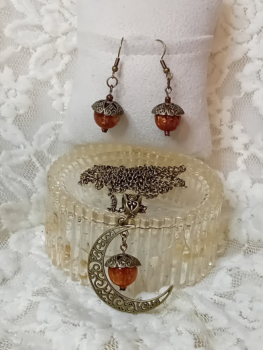 Tigers Eye Resin Necklace & Earrings Set