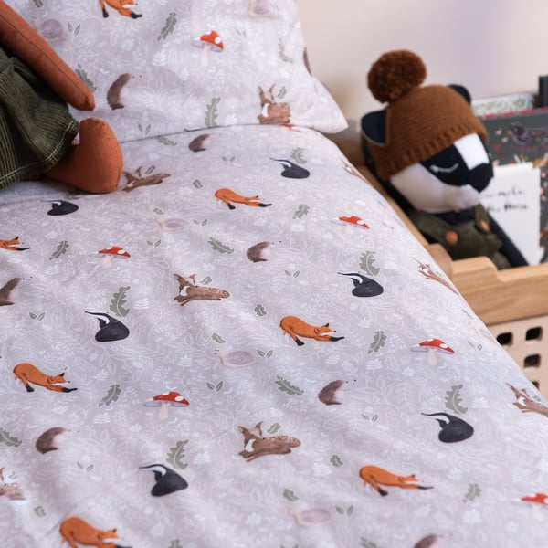 100% Cotton Percale Kid's Bedding Set - Woodland. High Thread Count