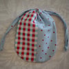 Pretty drawstring bag 