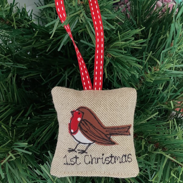 Robin Personalised Tree Hanger with Optional Lavender Scent - Choice of Wording 