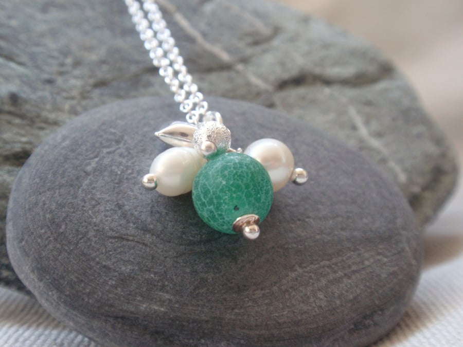 Green Fire Dragon Scale Agate Cluster Necklace with Freshwater Pearls and Heart