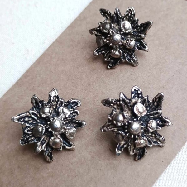 Vintage Button Set - three Edelweiss flower metal buttons with deep shanks 