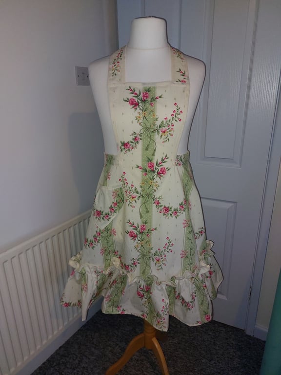 1940's retro style apron 