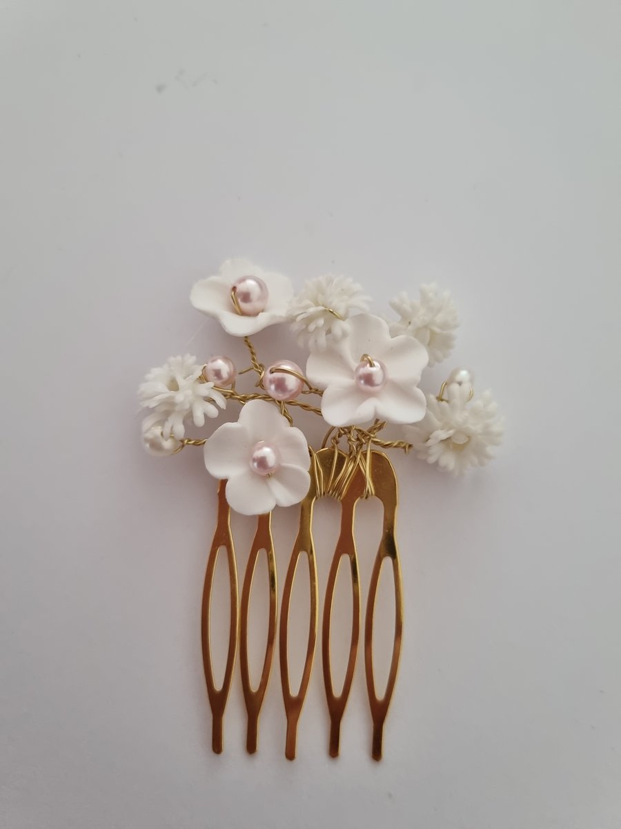 Floral gold, white and blush hair comb.  Swarovski pearls 