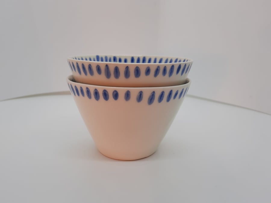 TWO SMALL BLUE AND WHITE BOWLS