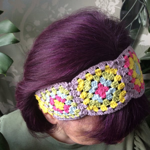 Crochet headband 