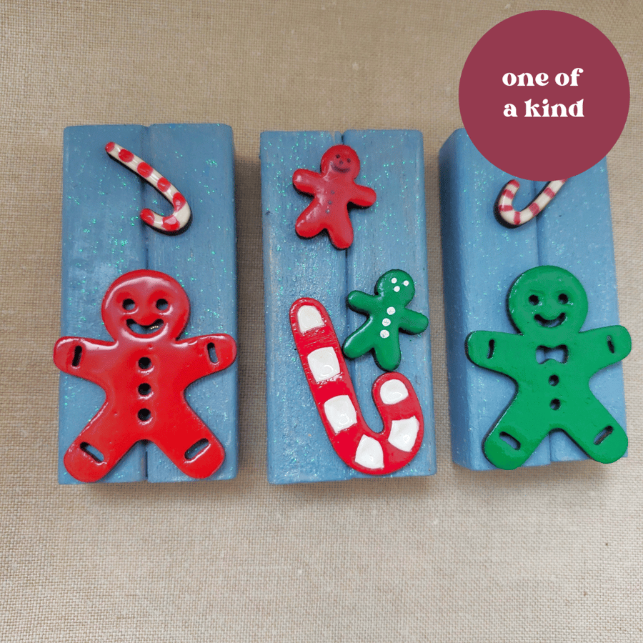 Christmas gingerbread ornaments 